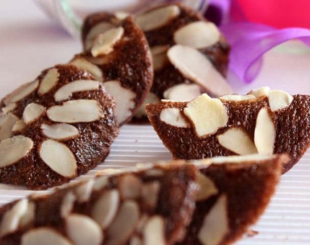 Tejas de Chocolate y Almendras | Santa Rita Harinas
